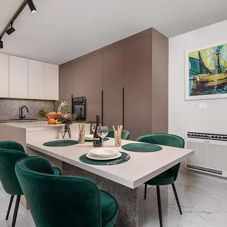 Abau 2 - 50m To The Sea Apartment Opatija